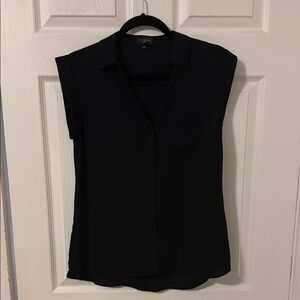 Women's Black Sleeveless Blouse